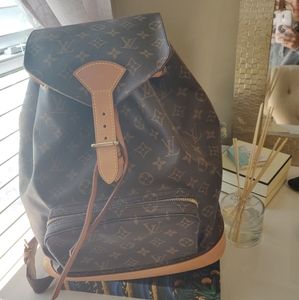 Louis Vuitton montsouris GM backpack